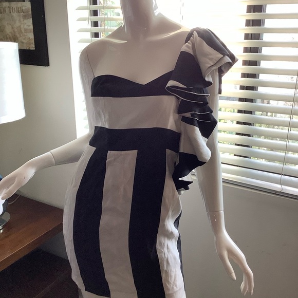 Bardot One Ruffle Shoulder Mini Dress - Picture 6 of 9